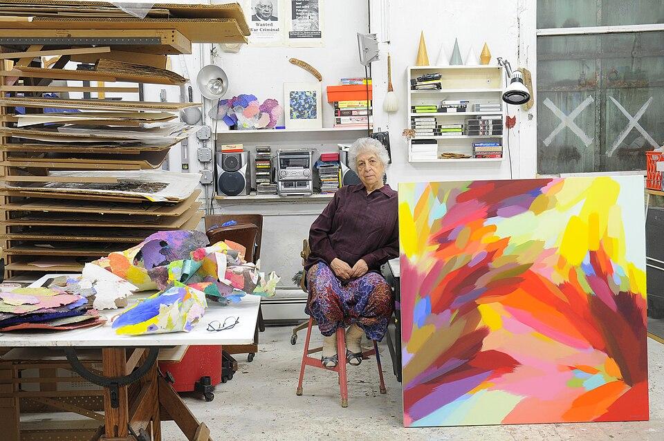 Color photograph of Samia Halaby.