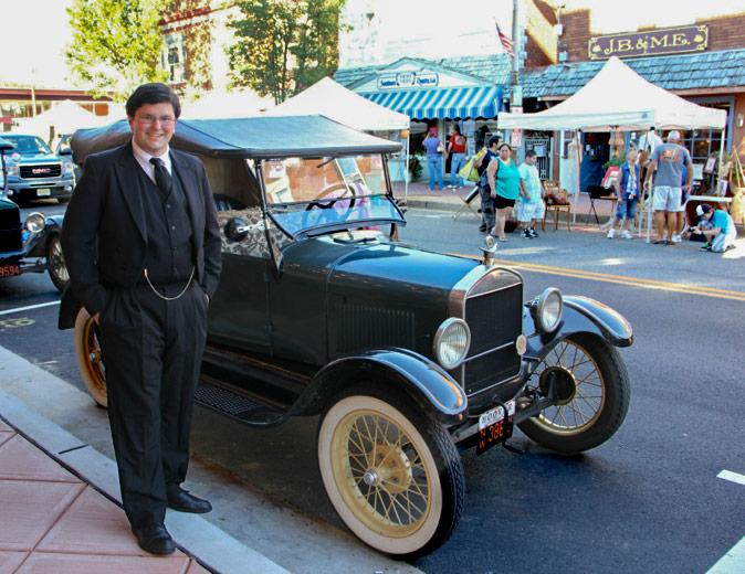 Splash Image - Five Questions for Andrew Greene, Director of the Peacherine Ragtime Society Orchestra