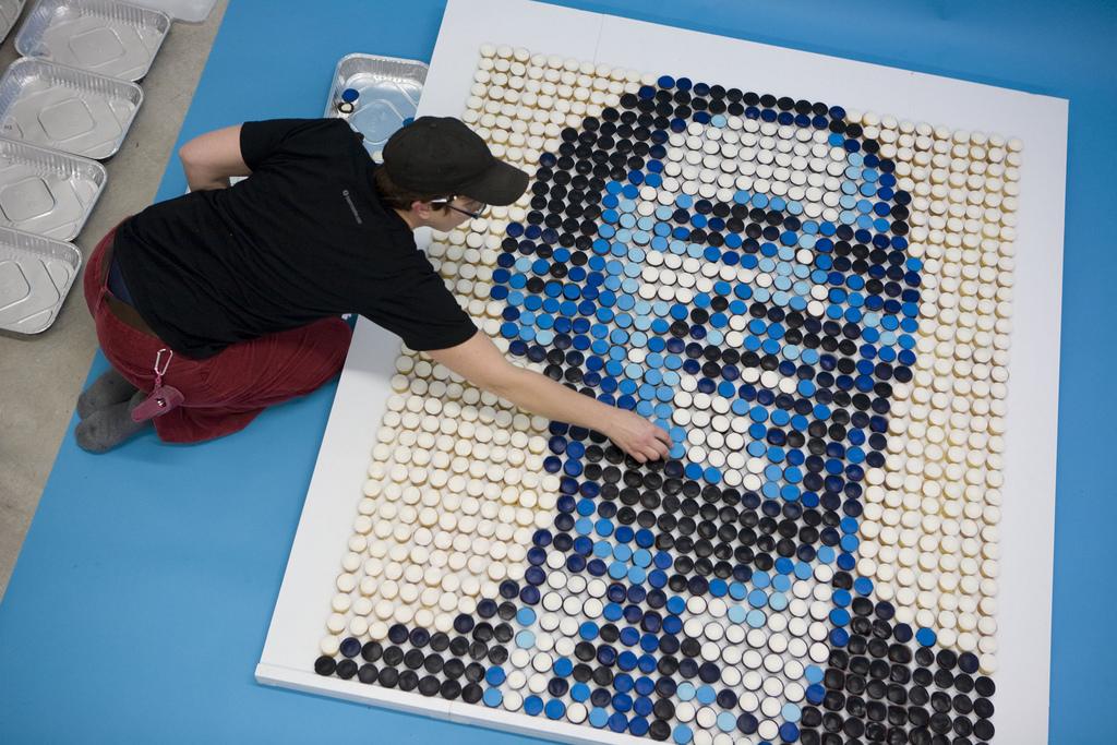Obama in cupcakes
