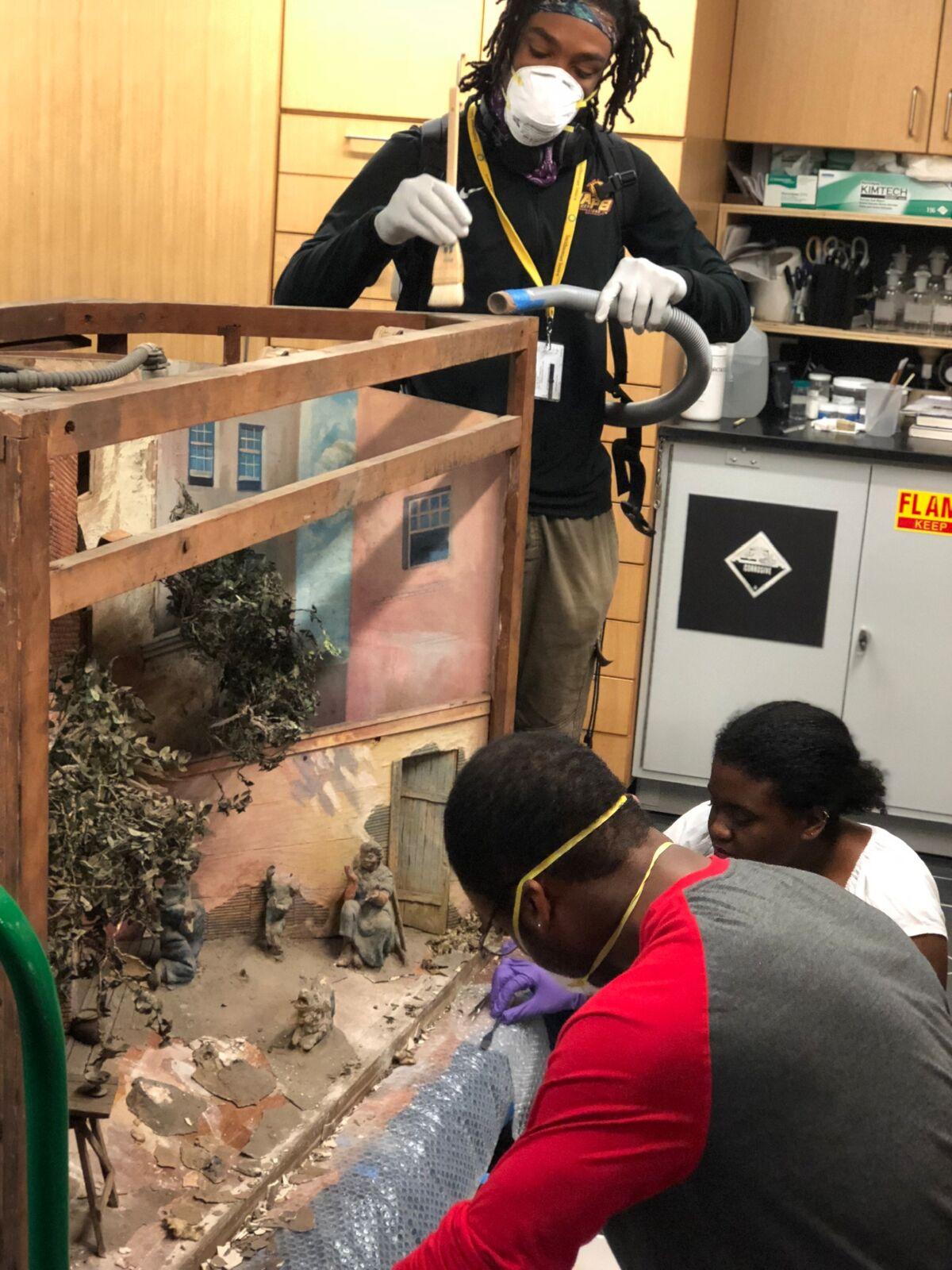 Matthew Fields and TIPC students