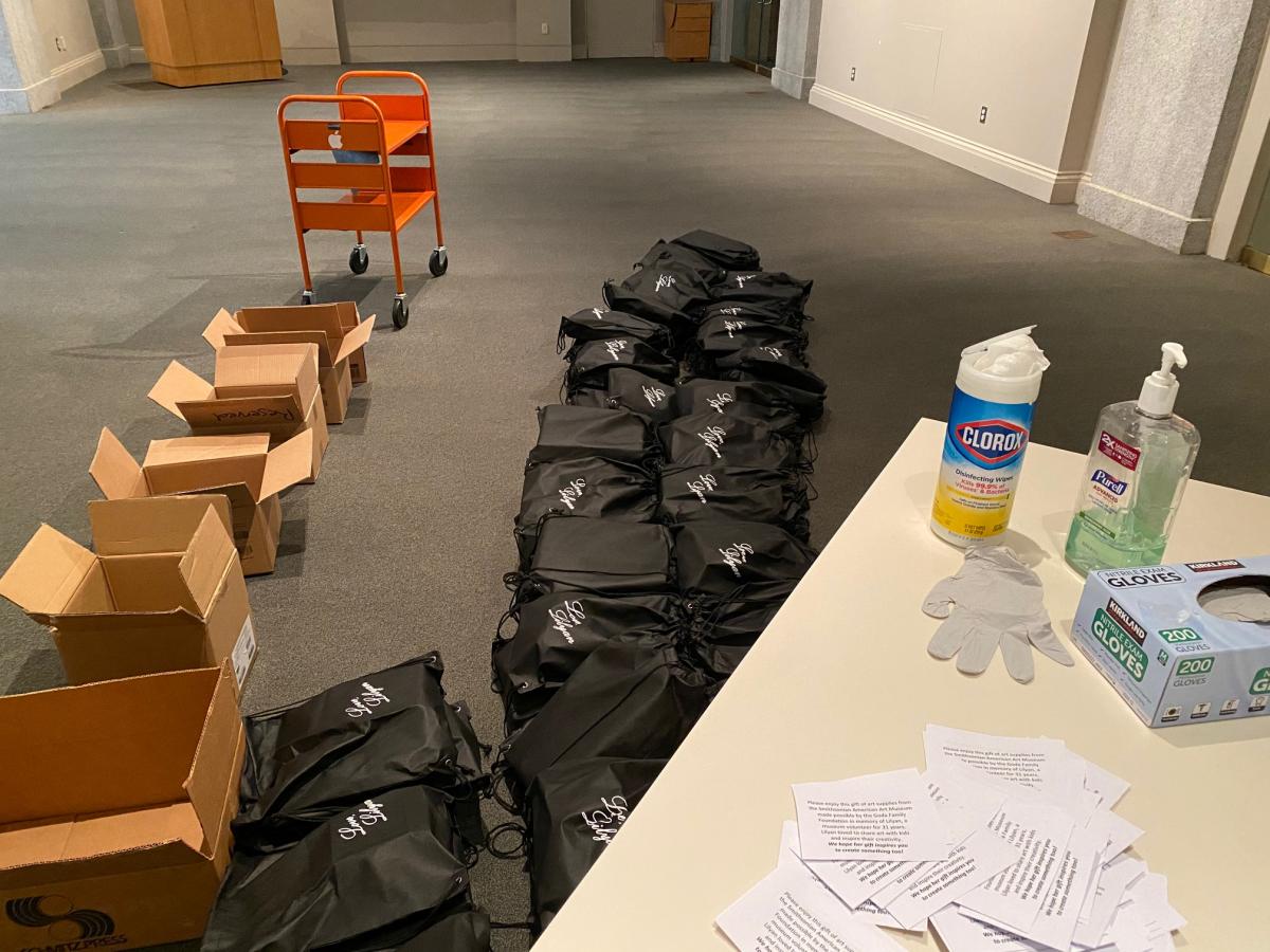 A photograph of packing material on the ground. 