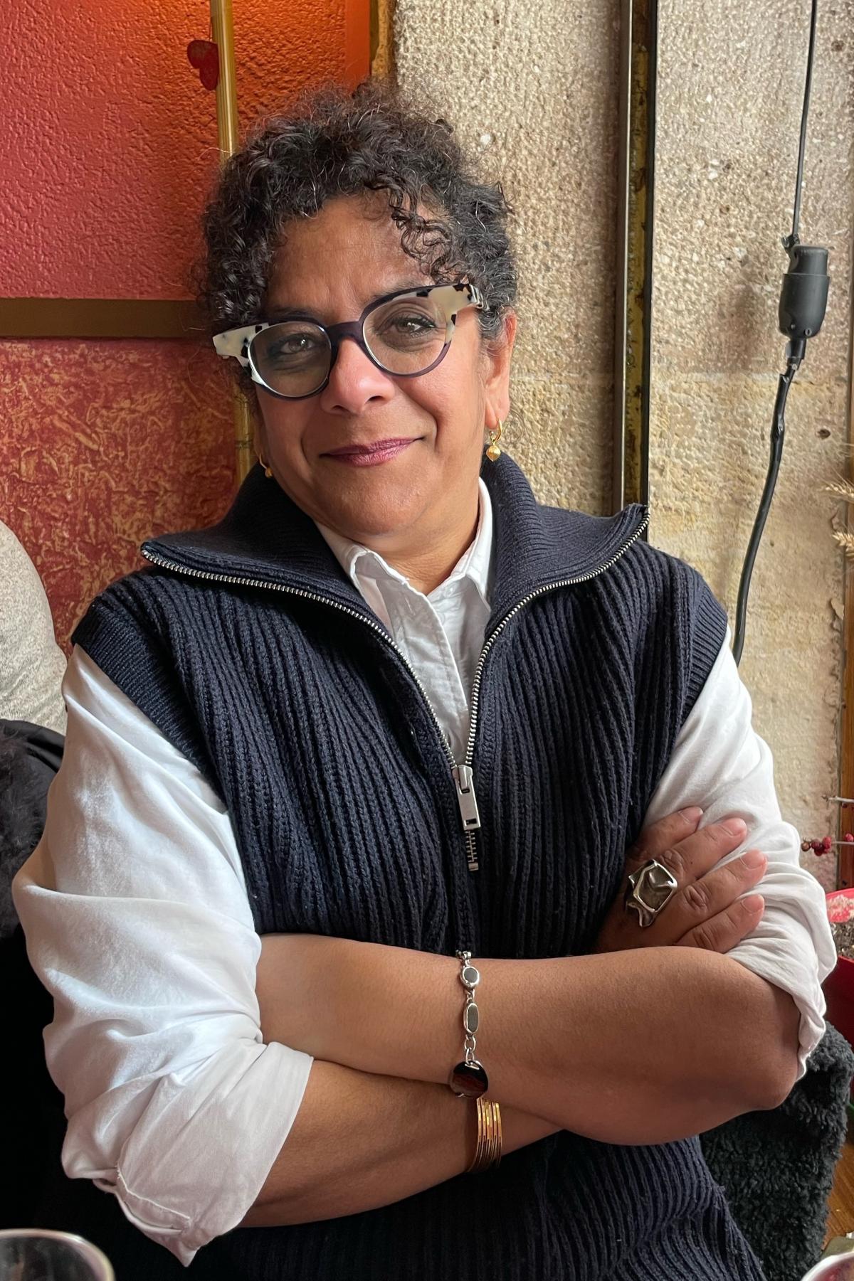 namita_wiggers_headshot.jpg photo portrait of women