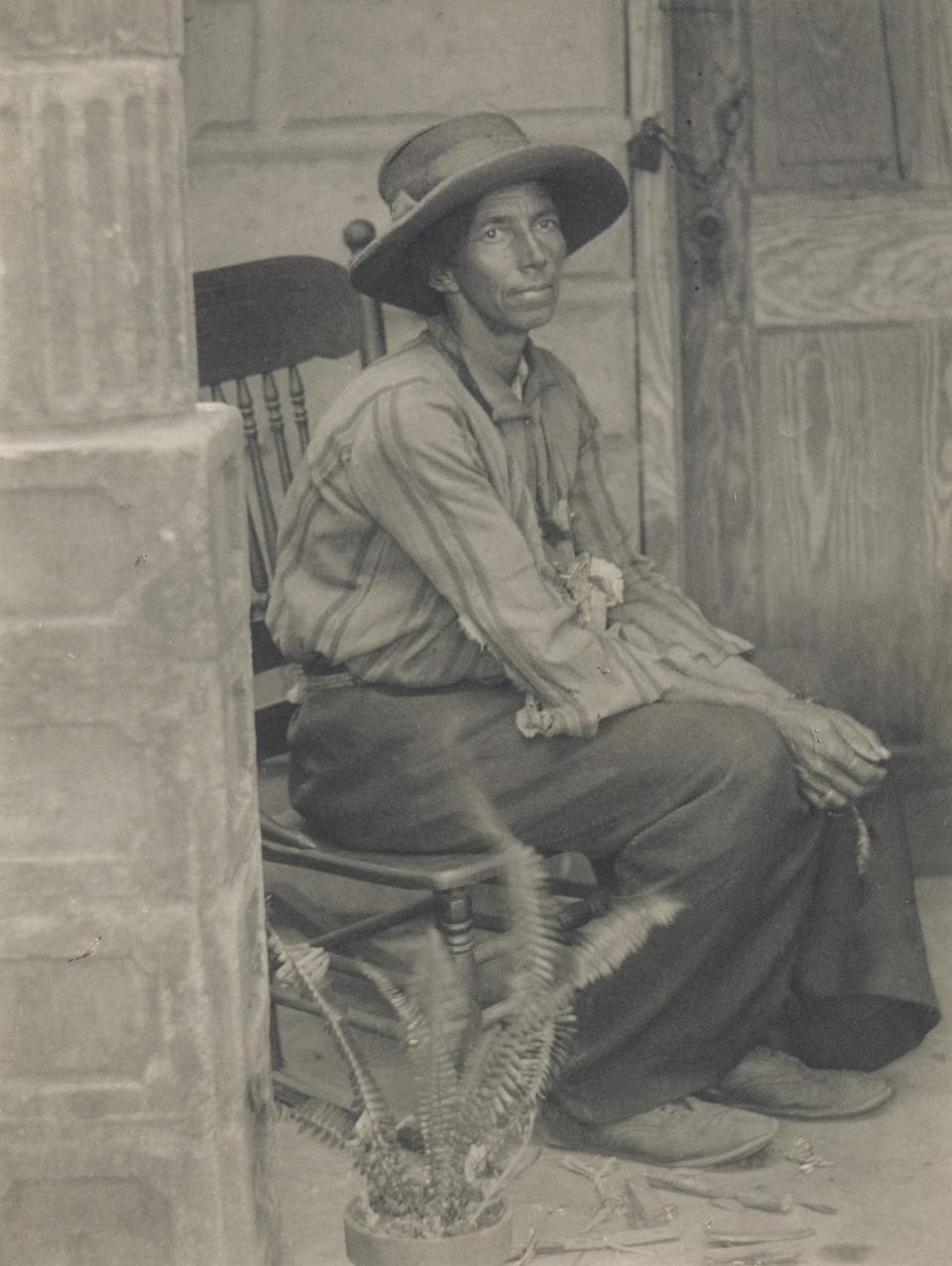 Woman on a Porch | Smithsonian American Art Museum