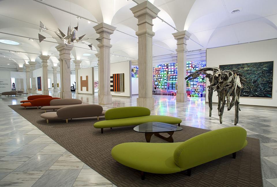 Lincoln Gallery today