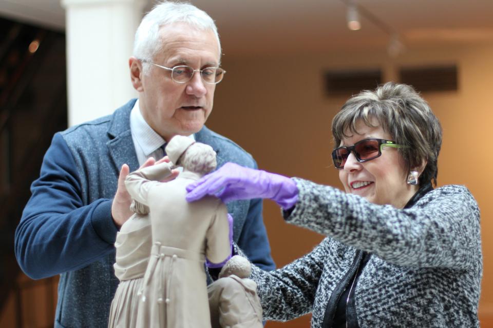 a visually impaired tour at the Smithsonian American Art Museum.