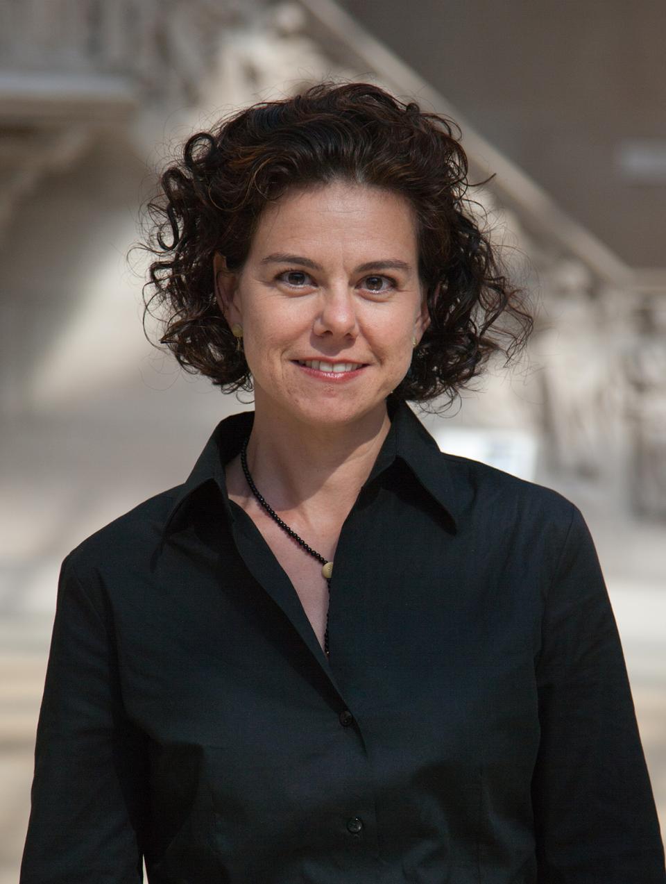 A photograph of Karen Lemmey.