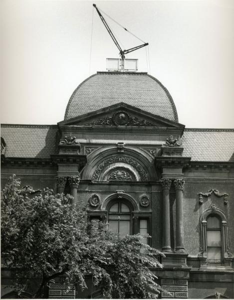 Renwick roof with crane