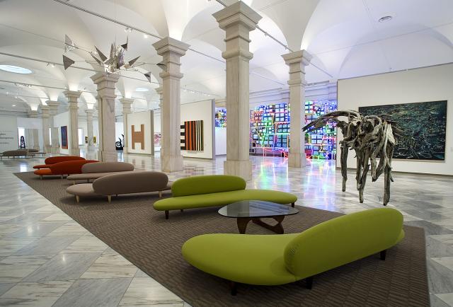 Lincoln Gallery