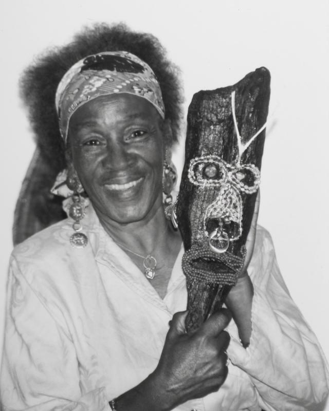 Media - Harvey_Bessie.jpg - 144031